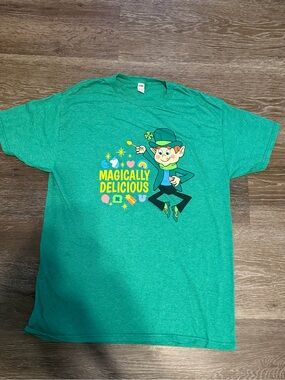 Lucky Charms "Magically Delicious" Leprechaun Graphic Tee 🍀